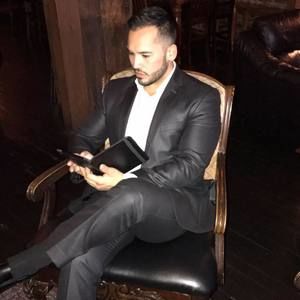 Meet your Posher, Aj